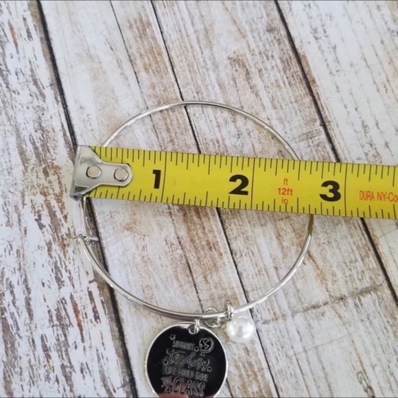 TEACHERS  stamped  bracelet - Picture 5 of 6